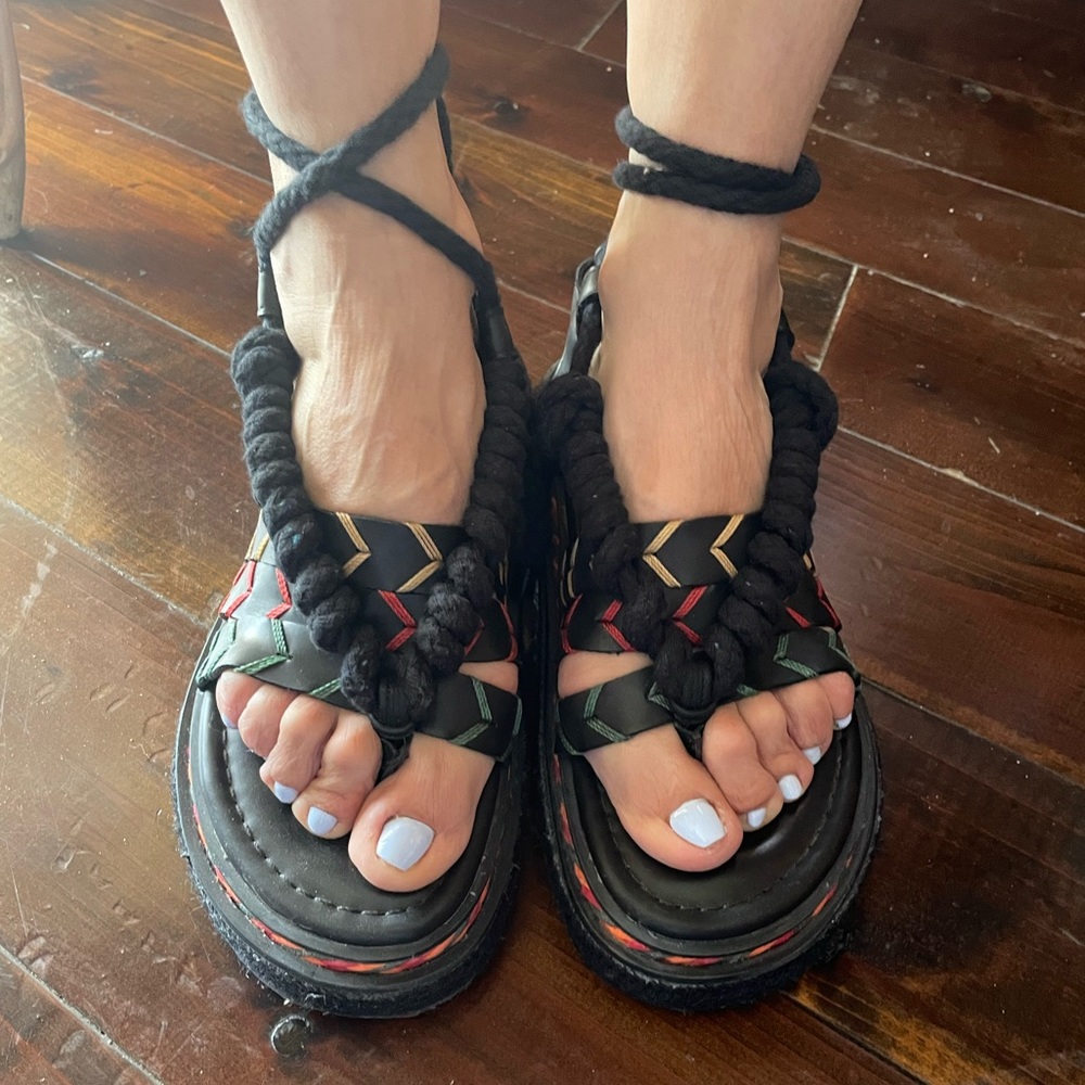 Farm Rio Black Rope Tie Flatform Sandal - Picture 2 of 13